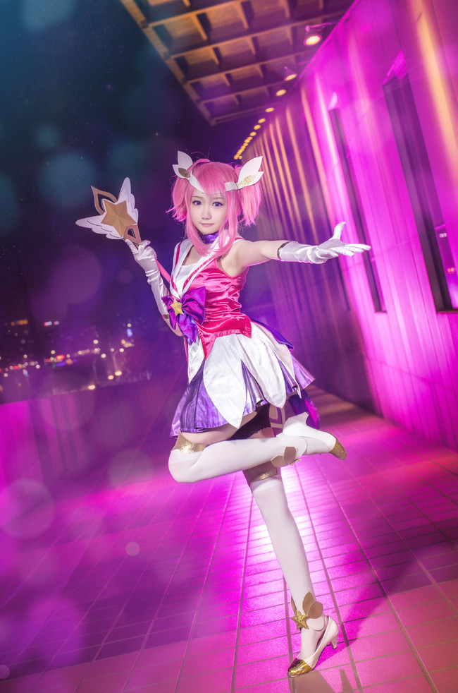 『英雄联盟』魔法少女拉克丝