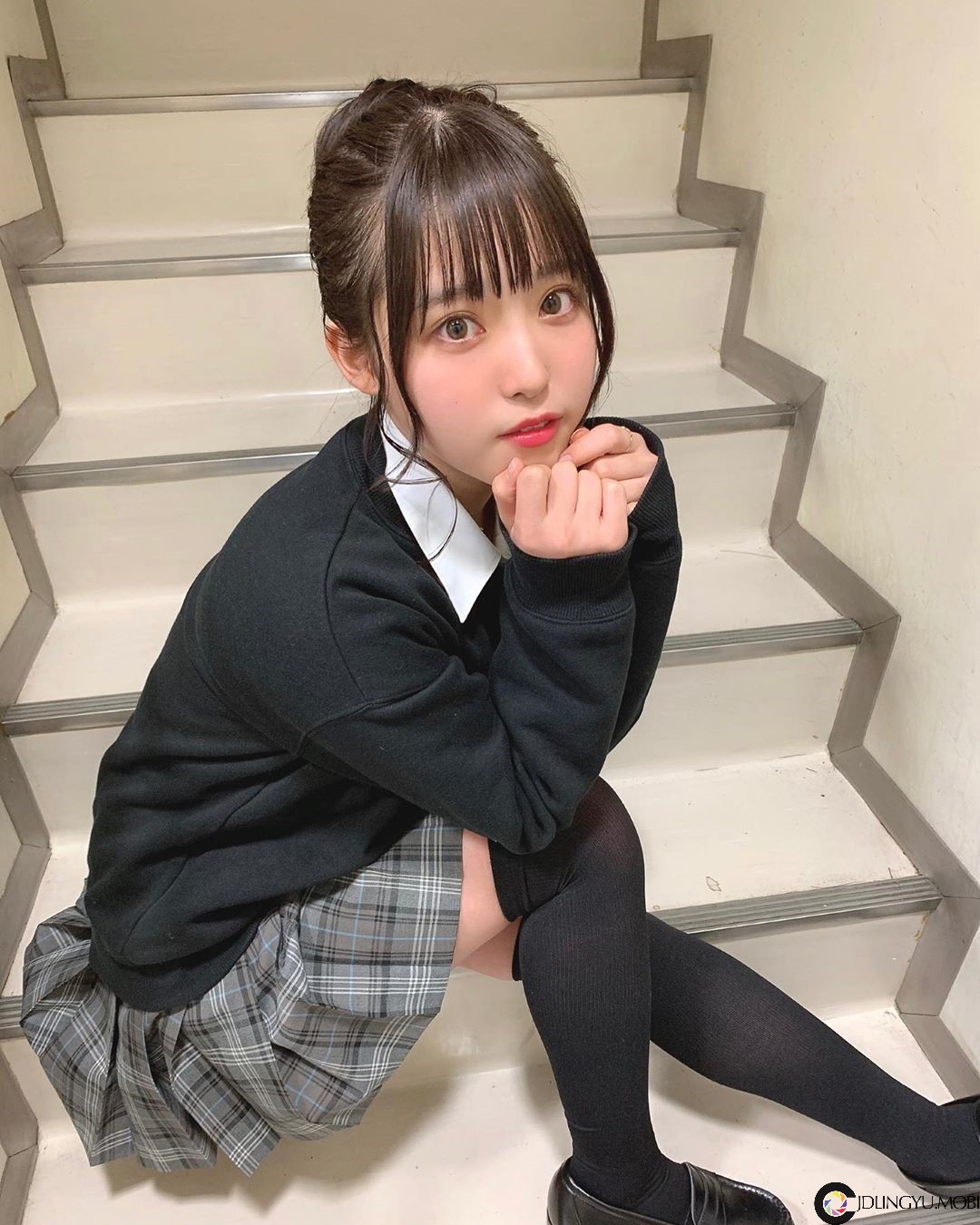可爱即正义！萌系小萝莉「真野彩里爱」清新笑颜稚气未脱　给人满满恋爱氛围