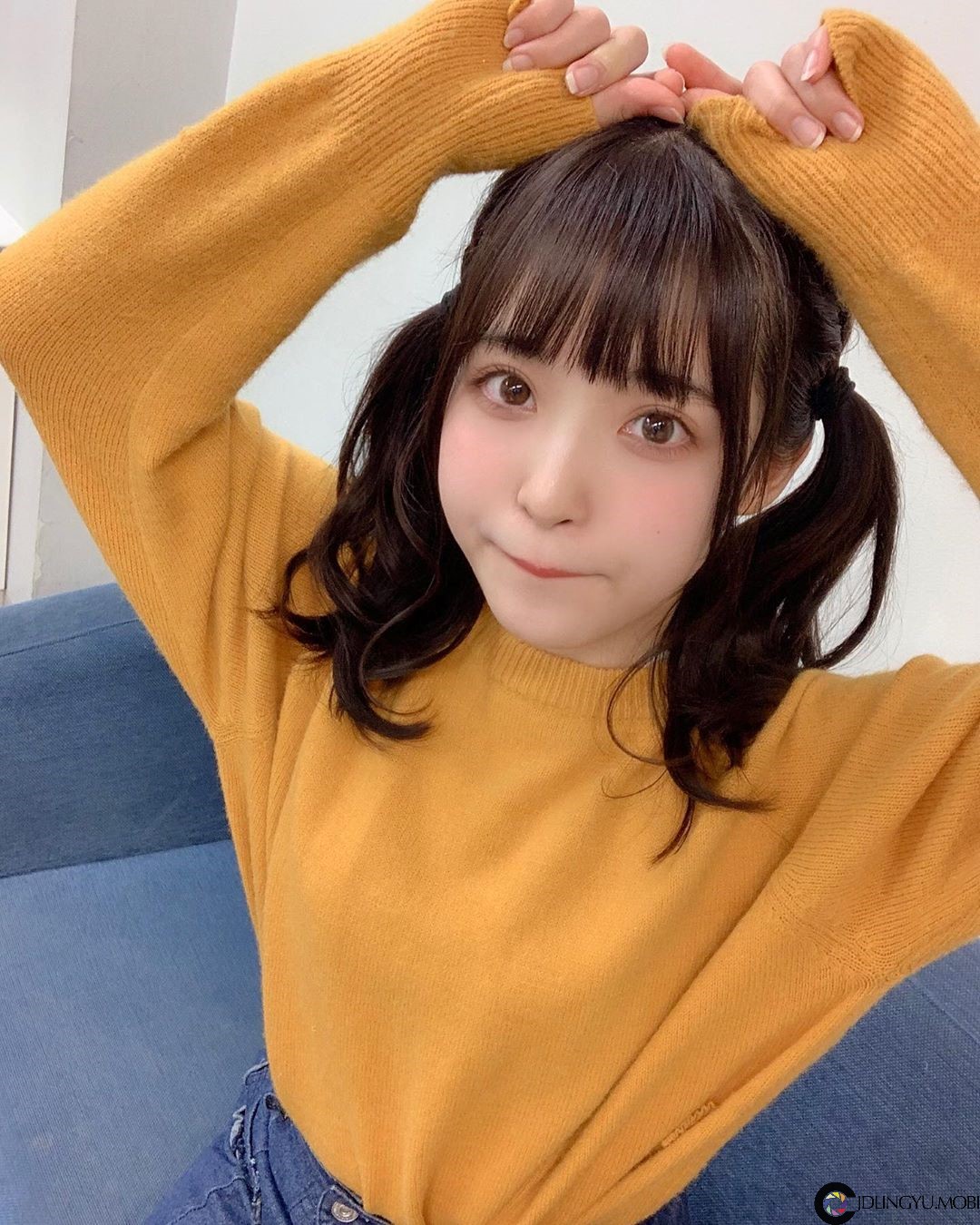可爱即正义！萌系小萝莉「真野彩里爱」清新笑颜稚气未脱　给人满满恋爱氛围
