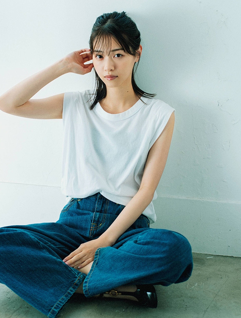 想和她买口罩！甜萌药剂师「西野七濑」灿笑配药　没生病都想要去拿药了