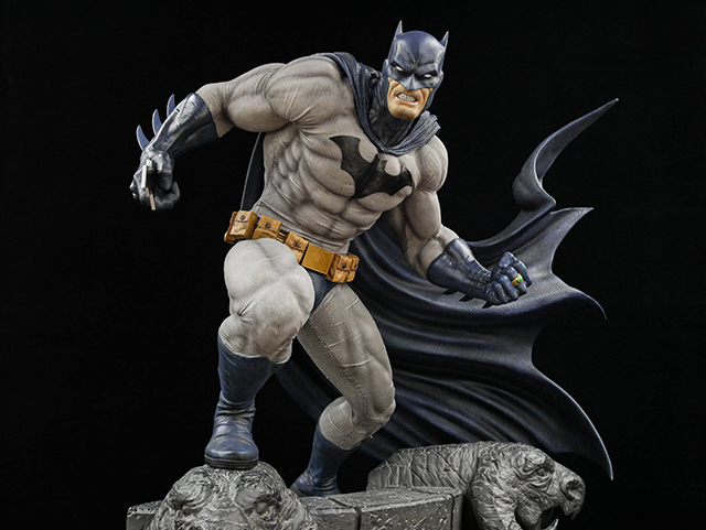 「蝙蝠侠:缄默」蝙蝠侠雕像赏析