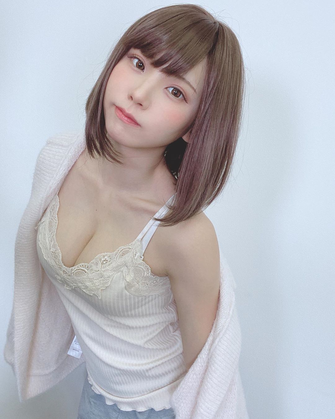 日本第一美女 COSER！最新「Enako」性感写真画面曝光，邪恶视角谁受得了&#8230;