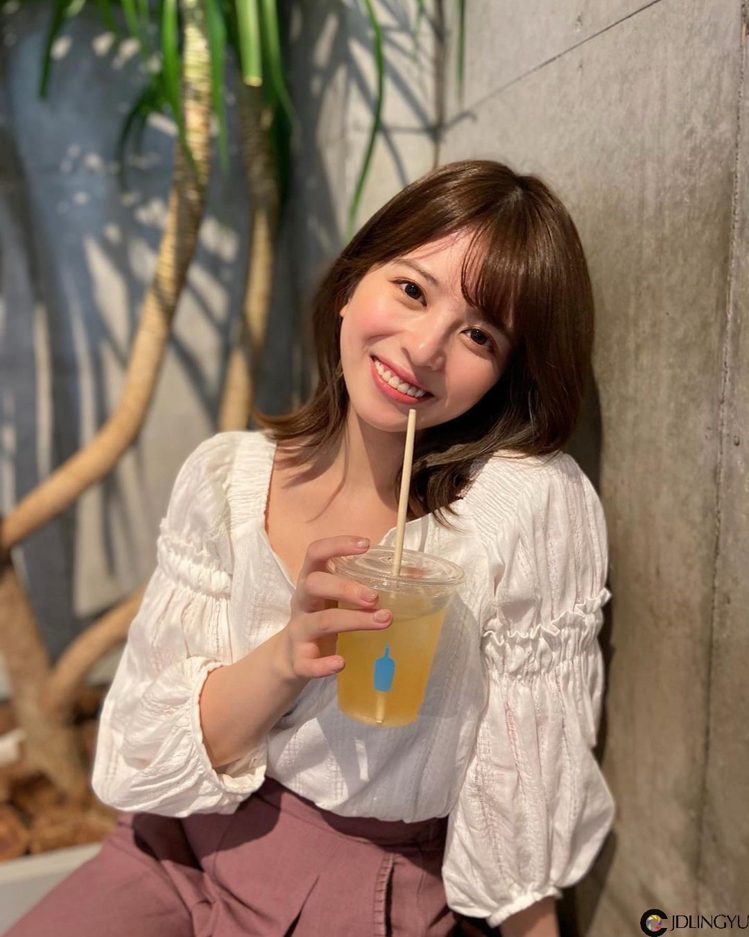福冈奇迹美女「吉崎绫」混血美颜精致又甜美　全身散发「空灵气场」仿佛从童话中走出来