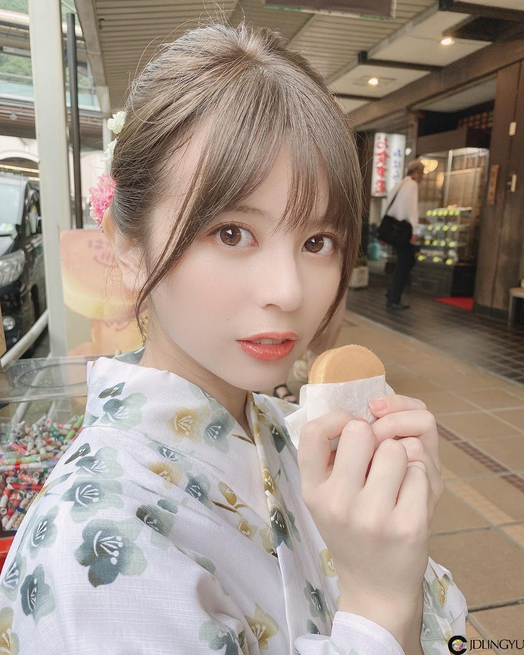 福冈奇迹美女「吉崎绫」混血美颜精致又甜美　全身散发「空灵气场」仿佛从童话中走出来