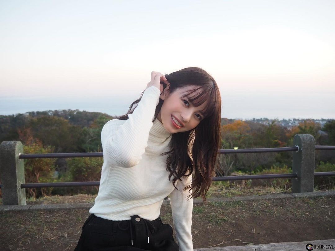 福冈奇迹美女「吉崎绫」混血美颜精致又甜美　全身散发「空灵气场」仿佛从童话中走出来