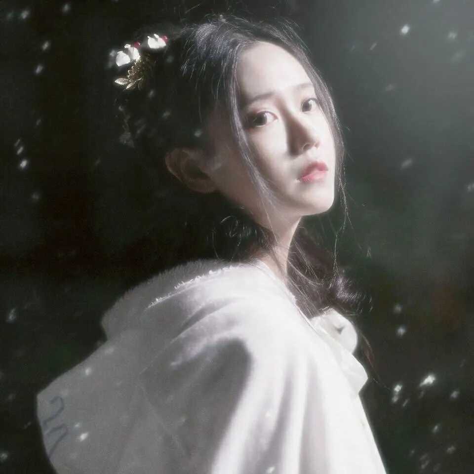 女生仙气头像 背影头像图片