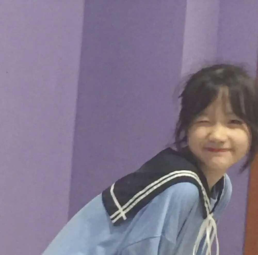 动漫女生微丧头像