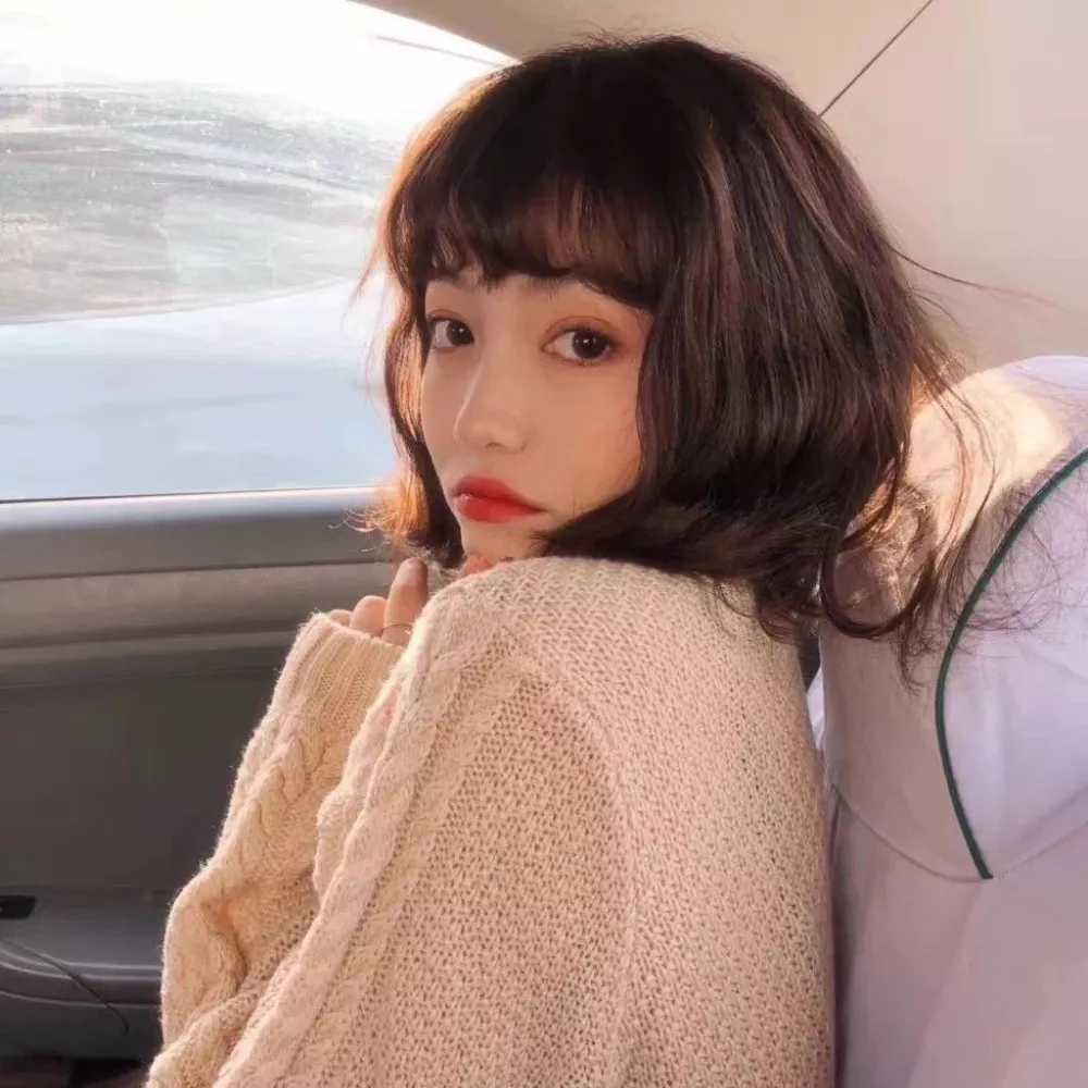 校园风格女生头像
