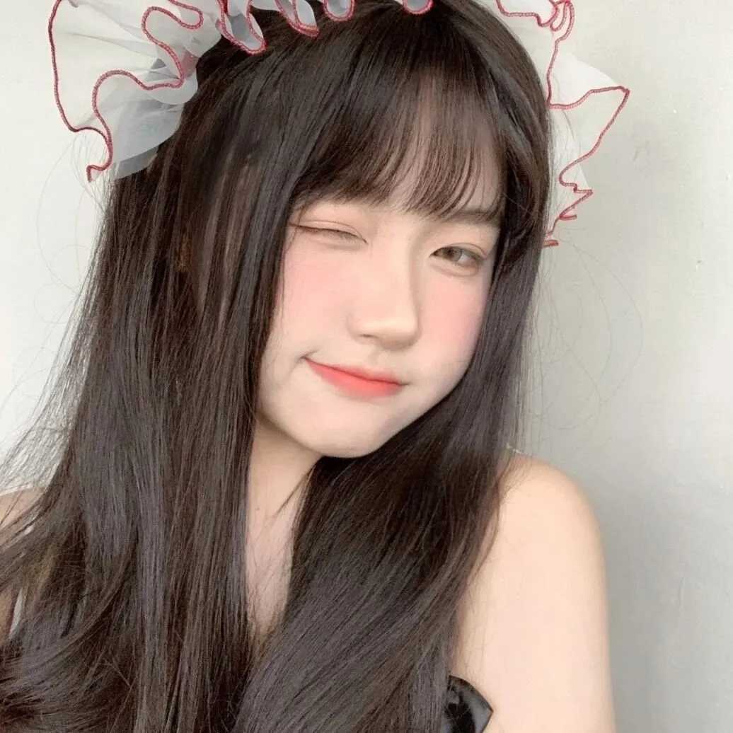 校园风格女生头像