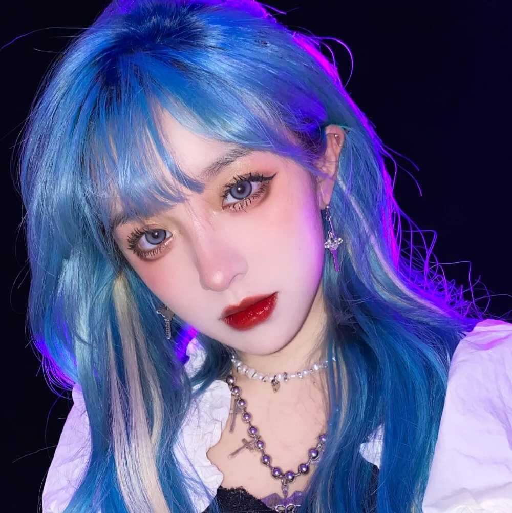 女生头像简单气质高清