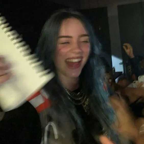 Billie Eilish 碧梨头像