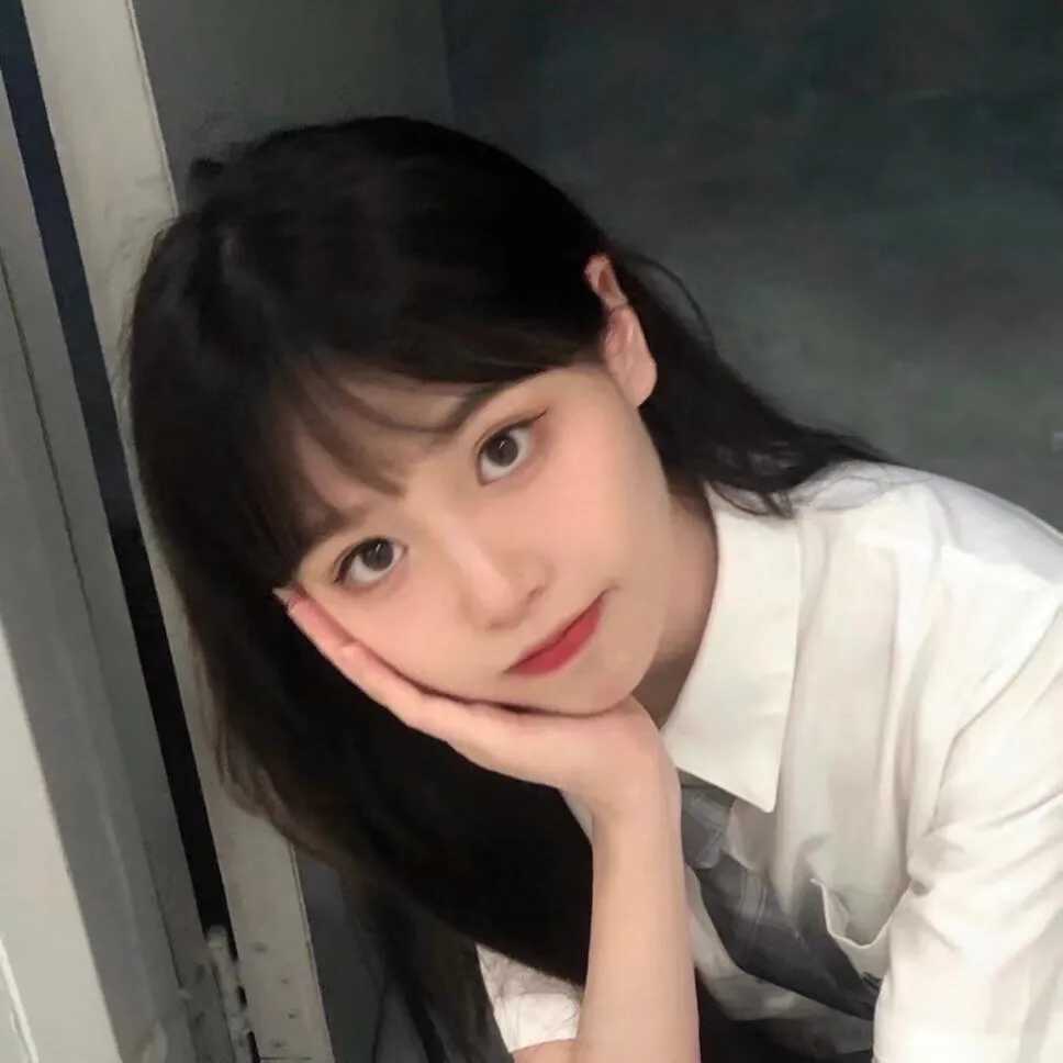 女生头像：纯欲系天花板