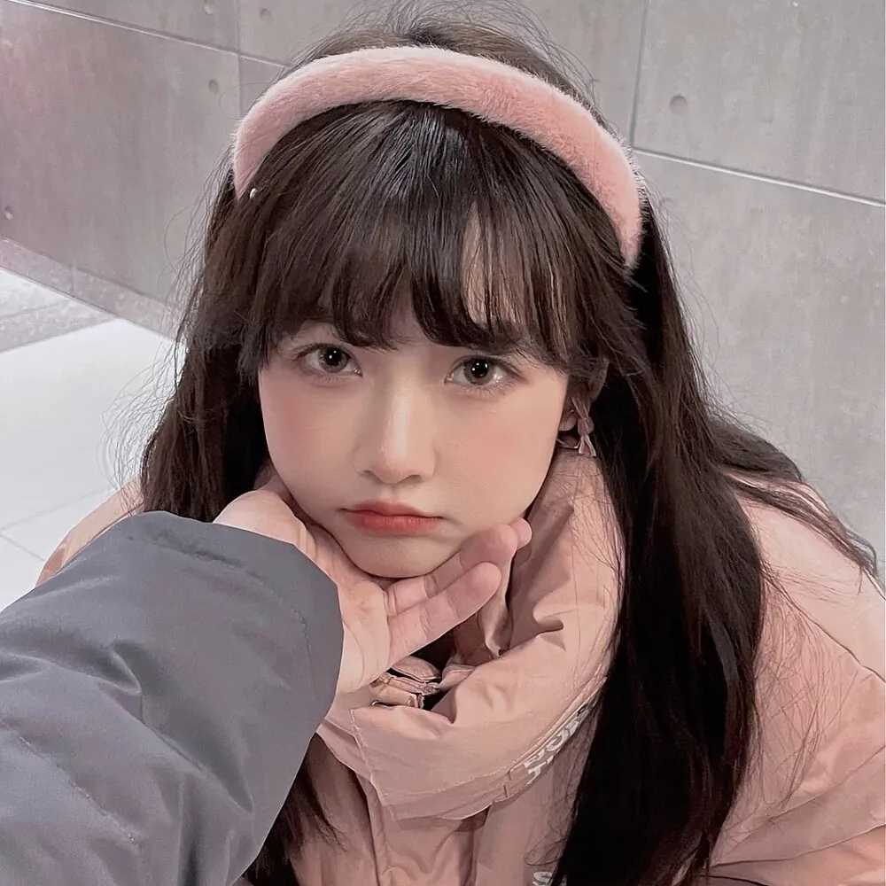 搞怪qq头像女生