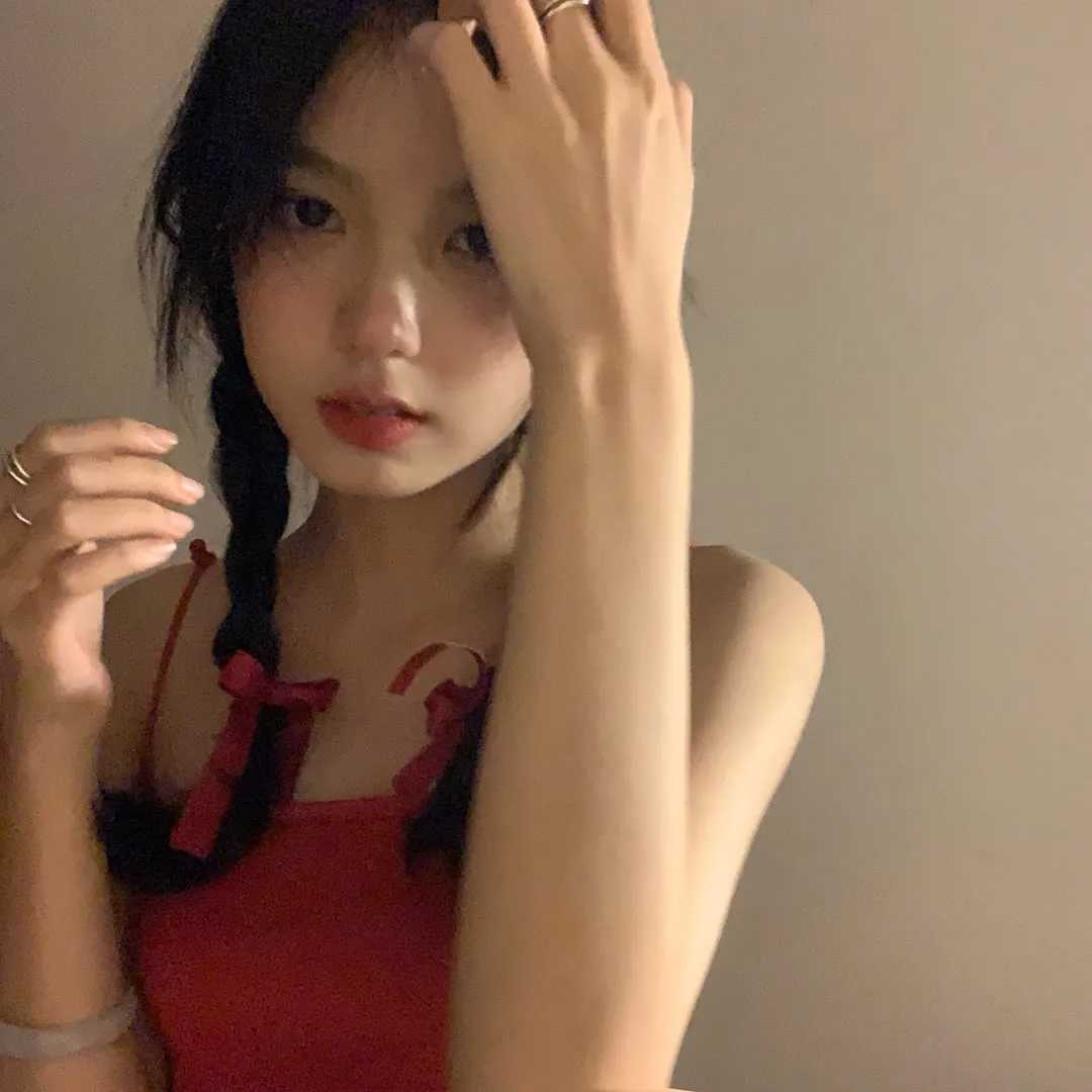 静态女生头像:我会为自己的可爱负责的