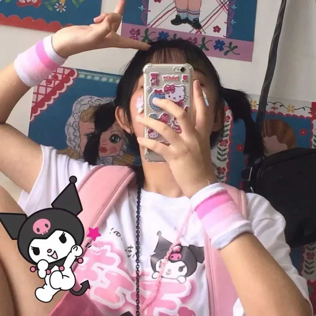 可爱女生头像 学生制服头像