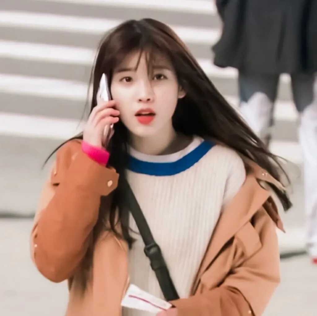 可爱女生头像 学生制服头像